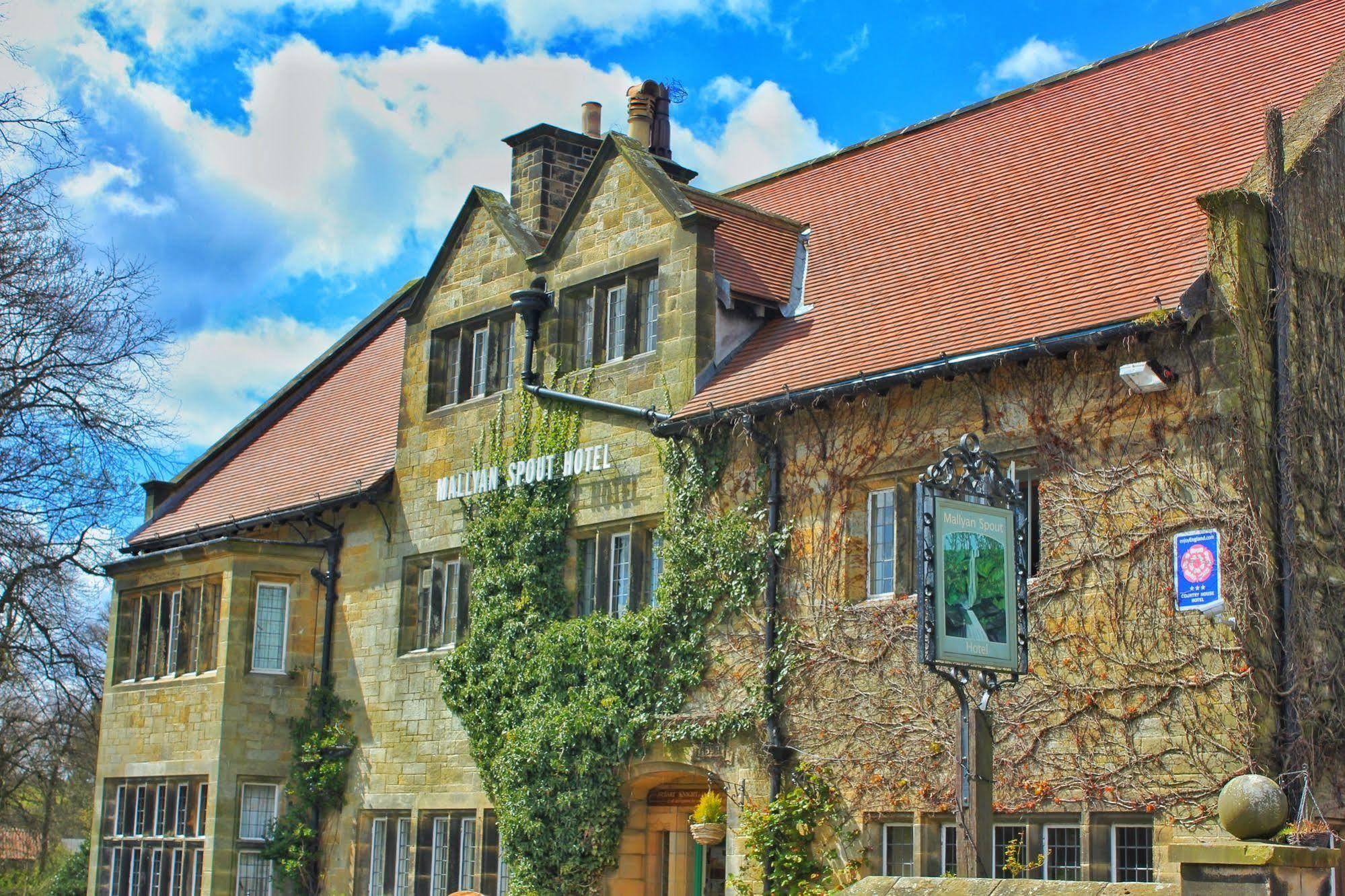 Mallyan Spout Hotel Goathland Esterno foto