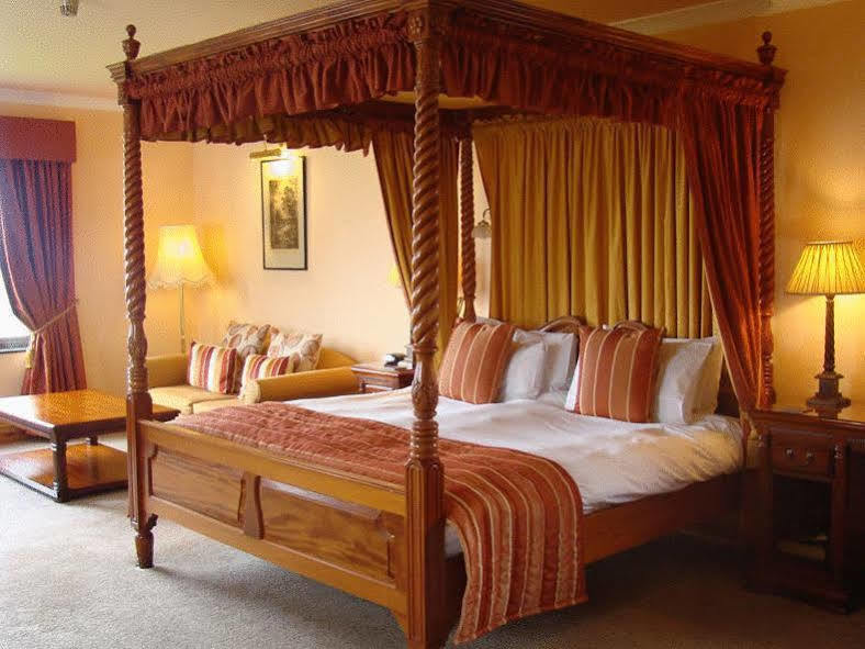 Mallyan Spout Hotel Goathland Esterno foto