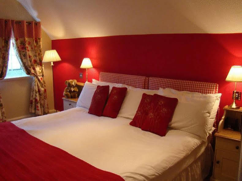 Mallyan Spout Hotel Goathland Esterno foto