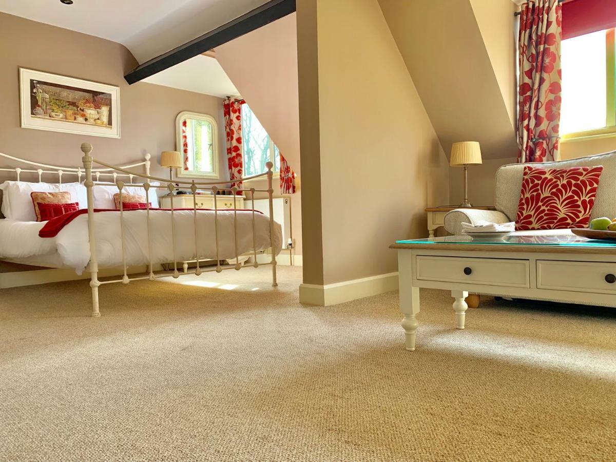 Mallyan Spout Hotel Goathland Esterno foto