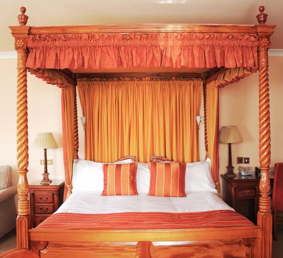 Mallyan Spout Hotel Goathland Esterno foto